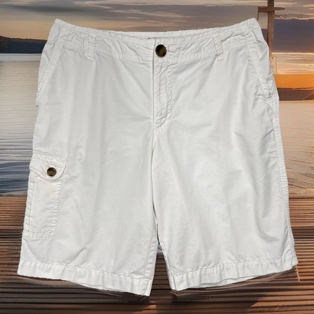 Liz Claiborne Sloane Bermuda Shorts Petite 14P (W32 Inseam 10) White Womens